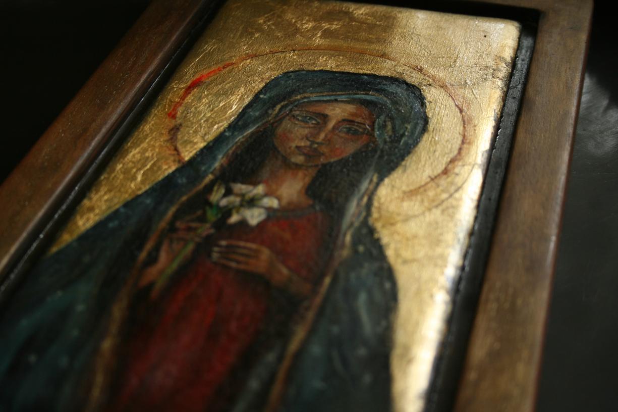 Icon detail